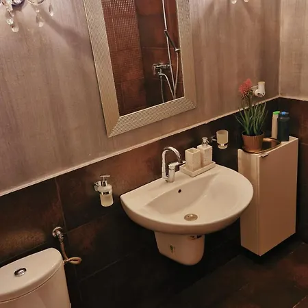 Self Check-in Free Parking Near Metro Stations And Bus Westside S6 Apartament Bukareszt