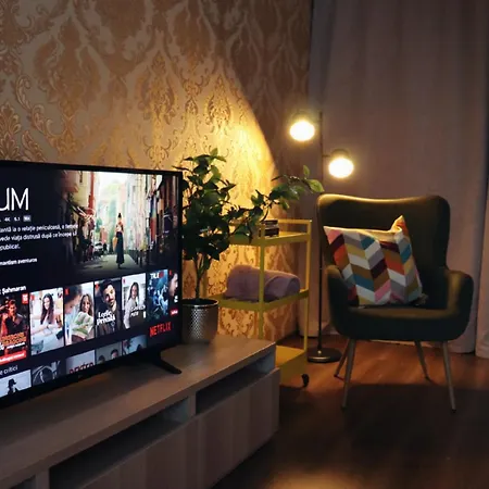 Self Check-in Free Parking Near Metro Stations And Bus Westside S6 Апартаменты Бухарест