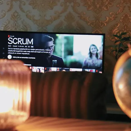 Self Check-in Free Parking Near Metro Stations And Bus Westside S6