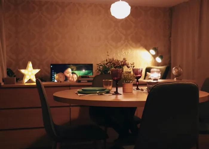 Self Check-in Free Parking Near Metro Stations And Bus Westside S6 Апартаменти *