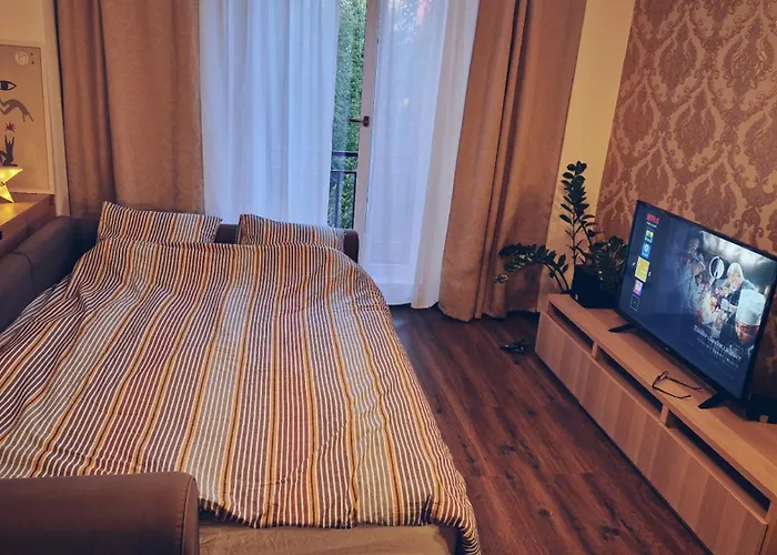 Lägenhet Self Check-in Free Parking Near Metro Stations And Bus Westside S6 Bukarest